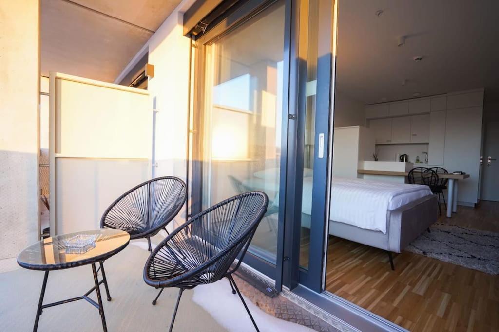 Fine Studio With Terrace - 15 Min To Center Viena Exterior foto